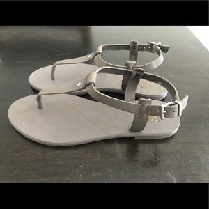 Brand new Gianni Bini t-strap sandals (grey)